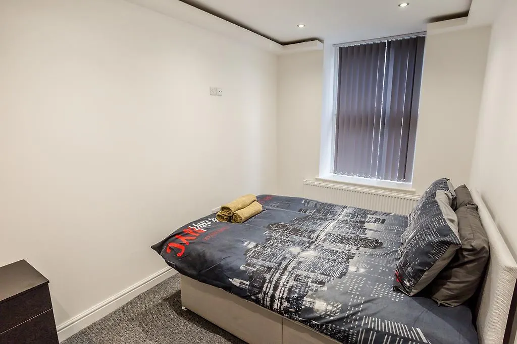 Apollo House & Apartments Huddersfield Holiday home